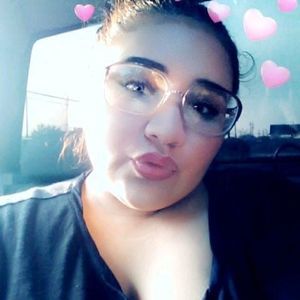 Meet your Posher, Sammi jean